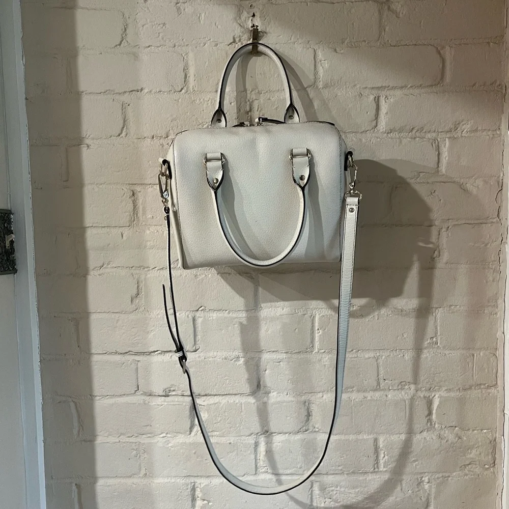 Kate Spade vintage beautiful 100% cow leather off white cream purse satchel